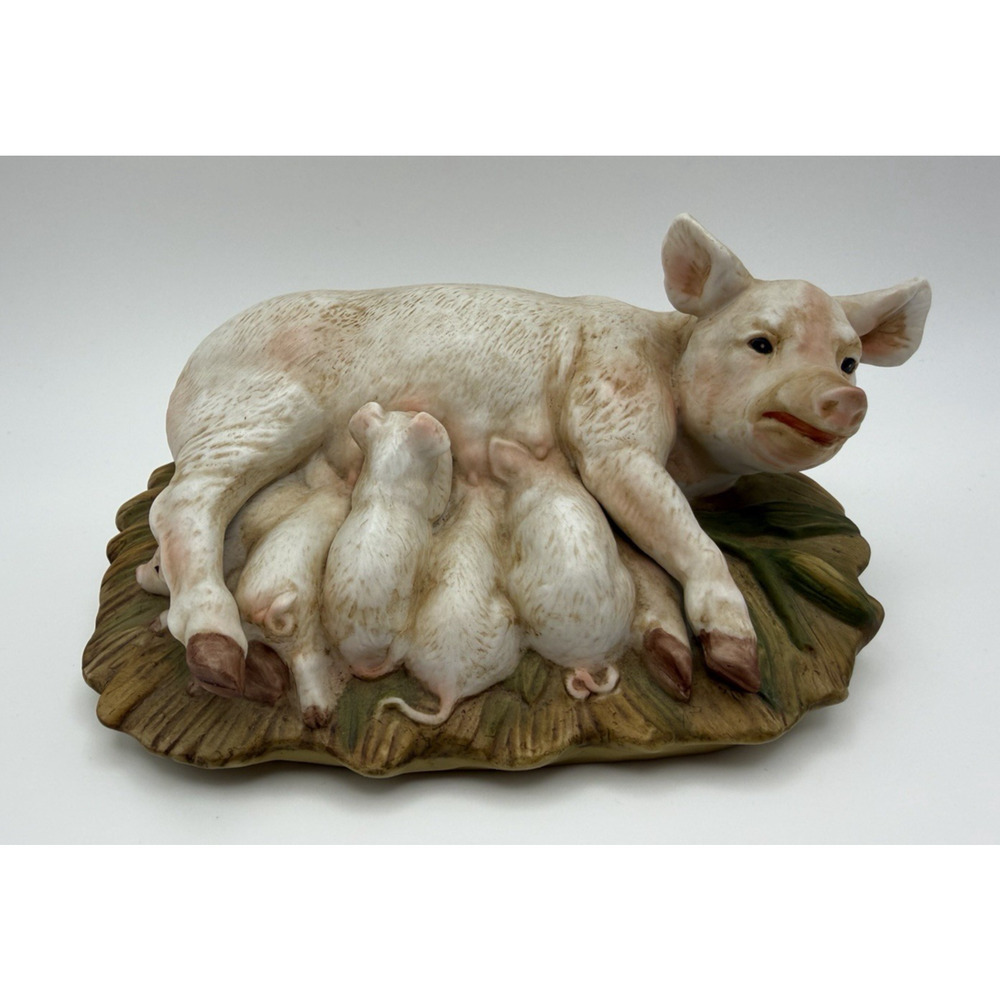 Homco Masterpiece Porcelain Figurine Mama Pig w/Piglets Vintage 1985